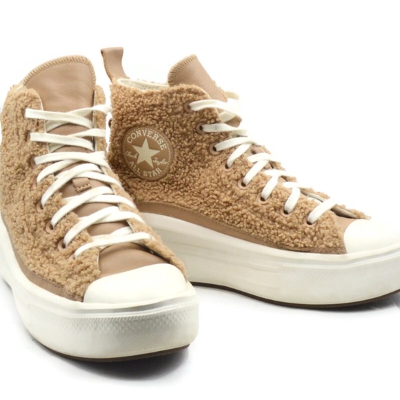 CONVERSE Chuck Taylor All Star Move Platform Sherpa Sneakers Womens  8.5 CLEAN! - Picture 1 of 6